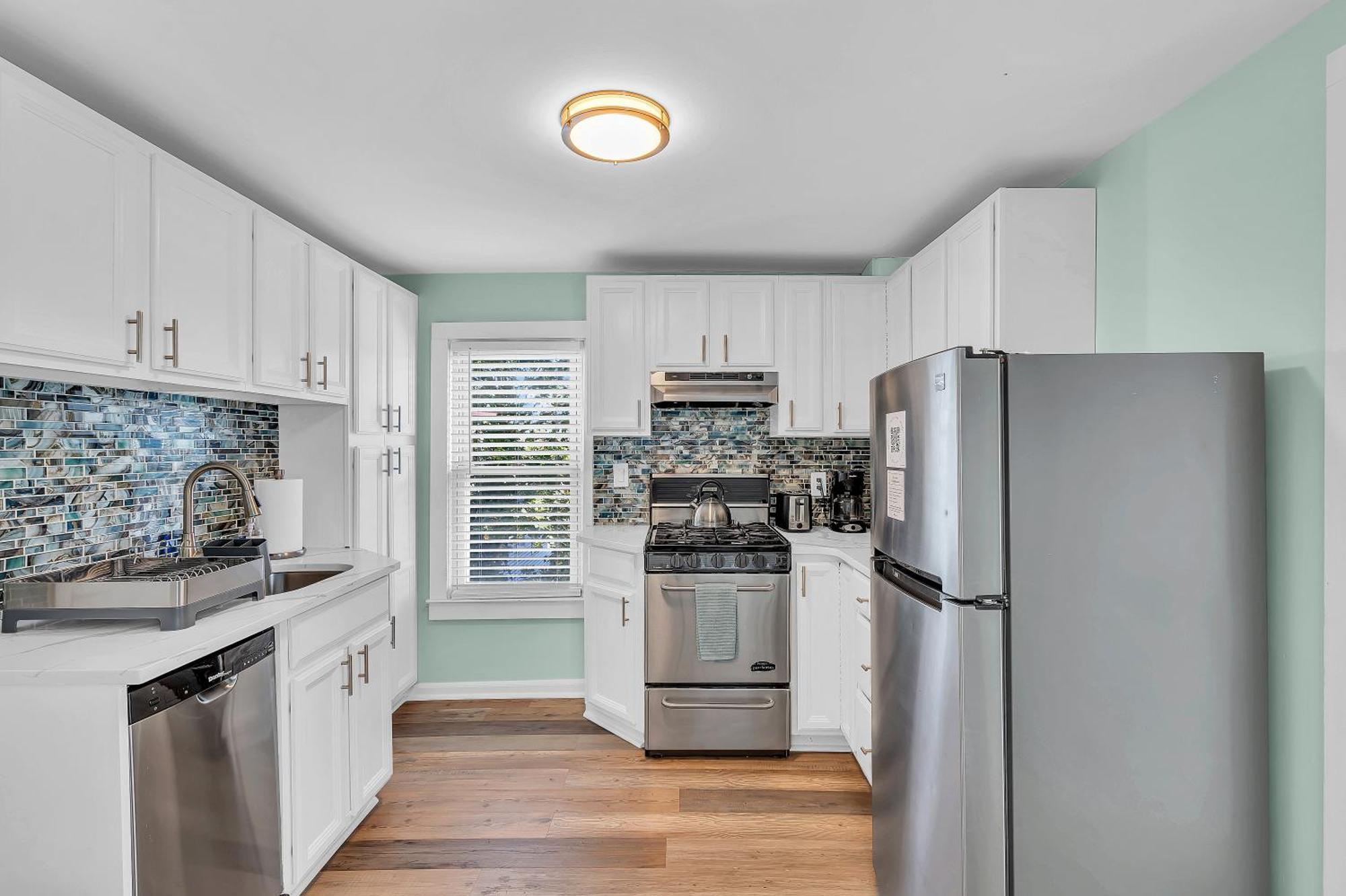 6-Min Walk To Asbury Park & Og Main St - Updated & Cozy Apartment In Historic Ocean Grove - Fire Pit & Patio - Fast Wi-Fi Екстер'єр фото