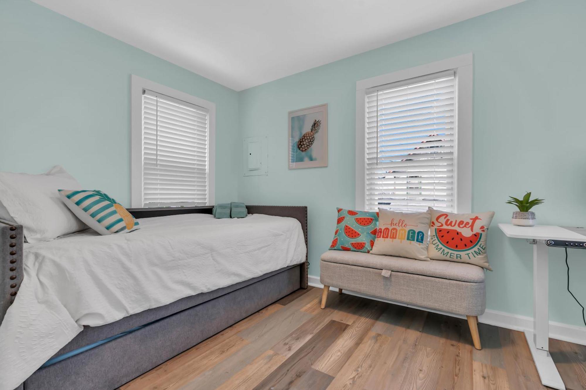 6-Min Walk To Asbury Park & Og Main St - Updated & Cozy Apartment In Historic Ocean Grove - Fire Pit & Patio - Fast Wi-Fi Екстер'єр фото